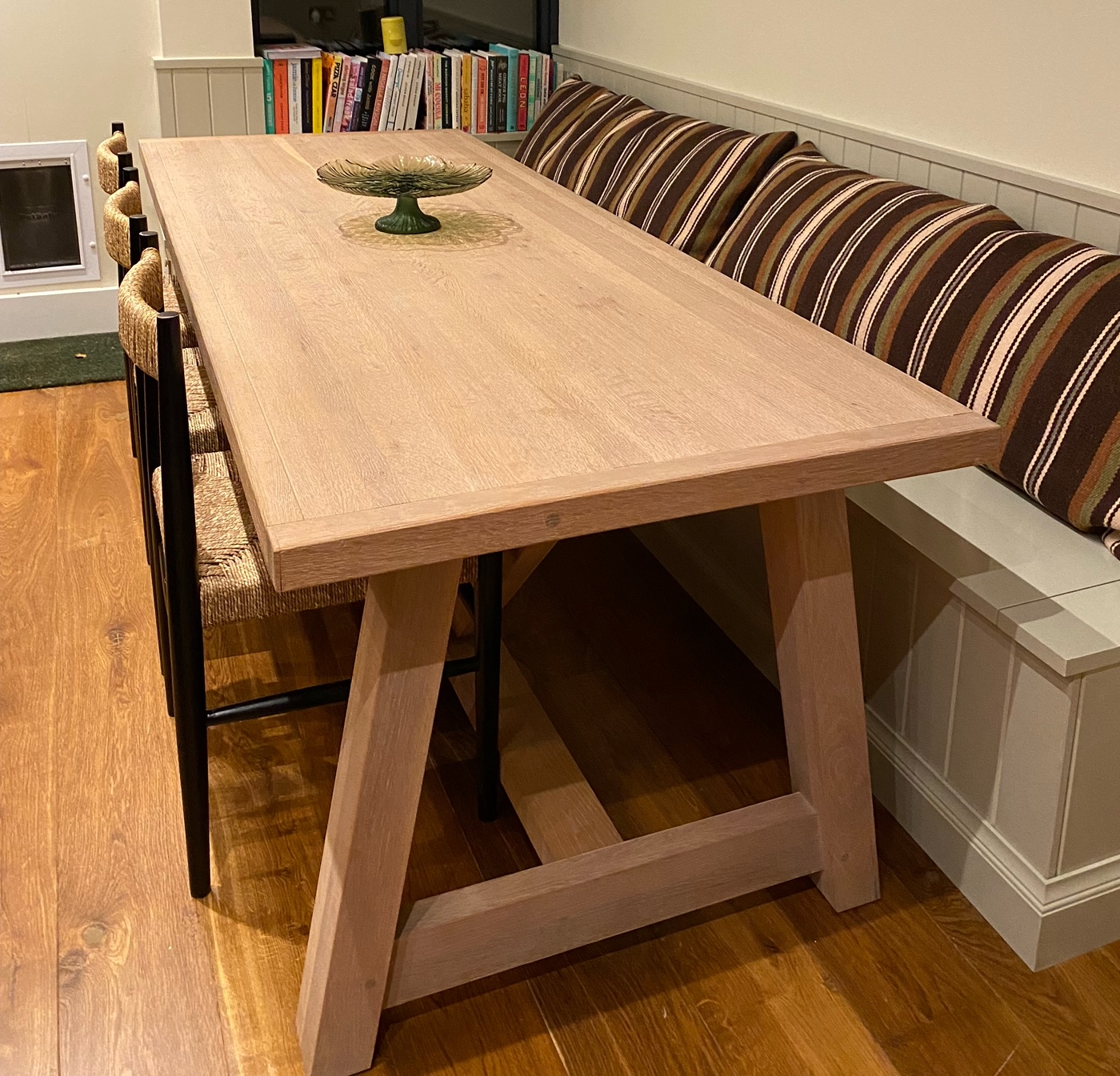 All products - solid wood tables
